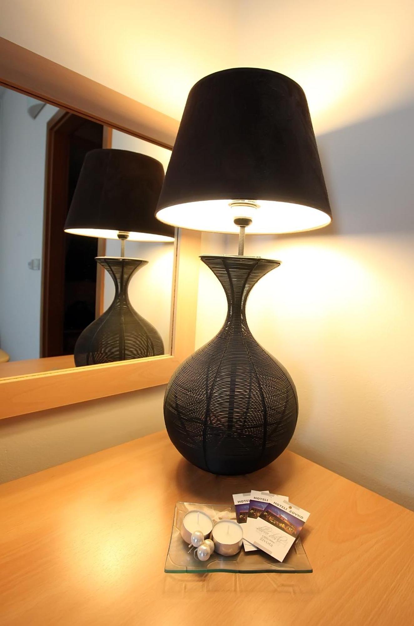 Hotel Zovko Zagreb Sesvete Kültér fotó